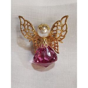 October Birthstone Angel Theme Pin Brooch Goldtone, Pearl, Dk Pink Color Crystal